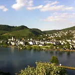 Und - Haus Budinger Gasthof Alf