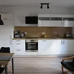 Und - Haus Budinger