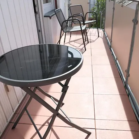 Und - Haus Budinger Guest house