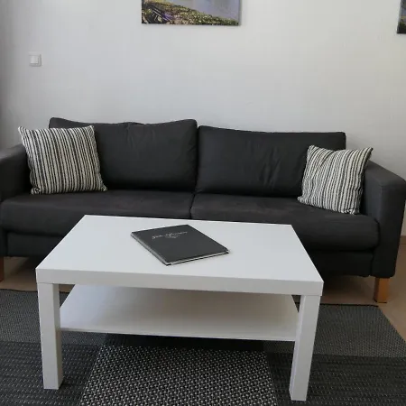Und - Haus Budinger Alf