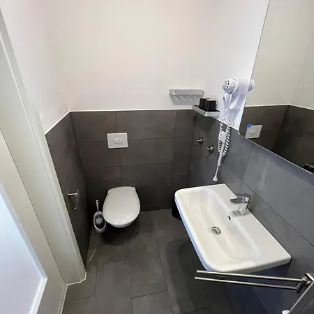 Guest house Und - Haus Budinger 4*