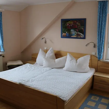 Und - Haus Budinger Konukevi *