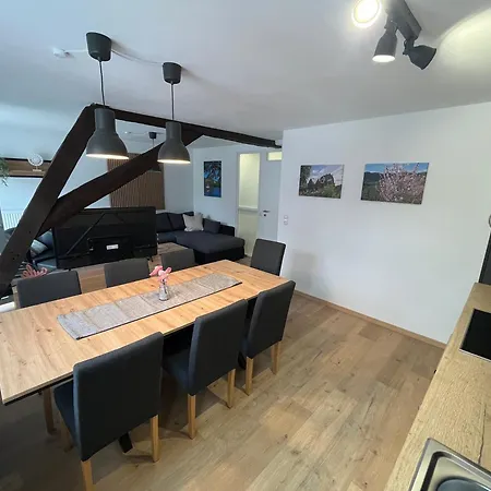 Und - Haus Budinger Pensionat