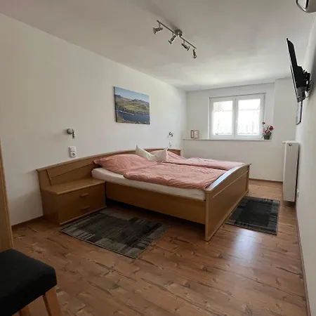 Und - Haus Budinger 알프
