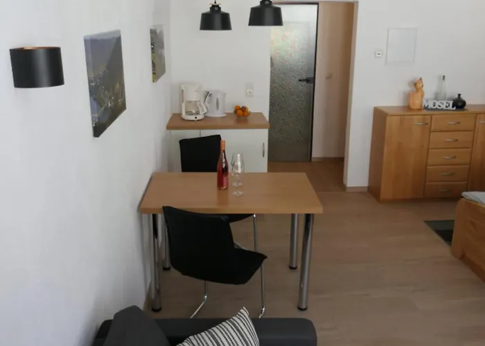 Konukevi Und - Haus Budinger Alf