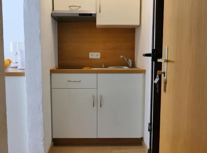 Konukevi Und - Haus Budinger