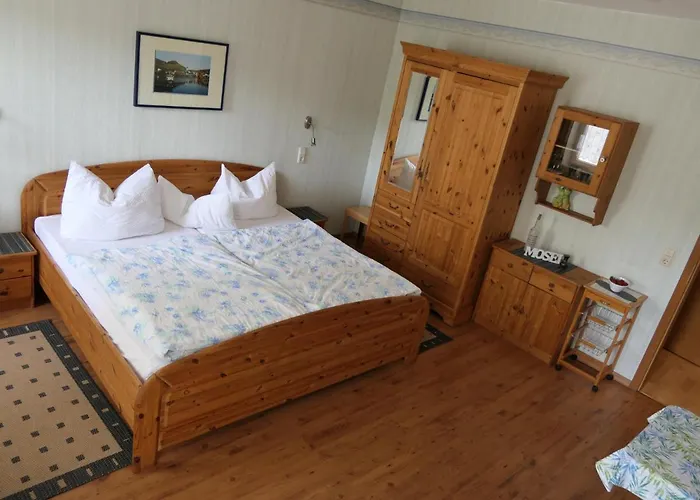 Und - Haus Budinger Gasthuis Alf