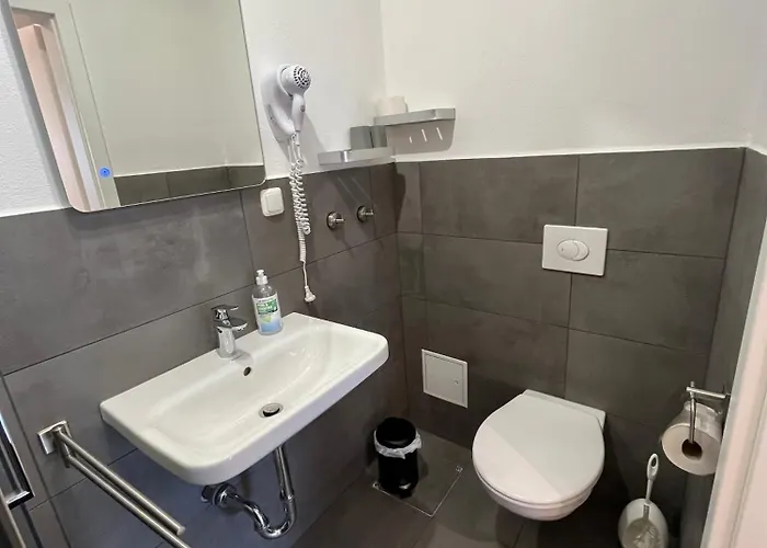 Und - Haus Budinger 4*