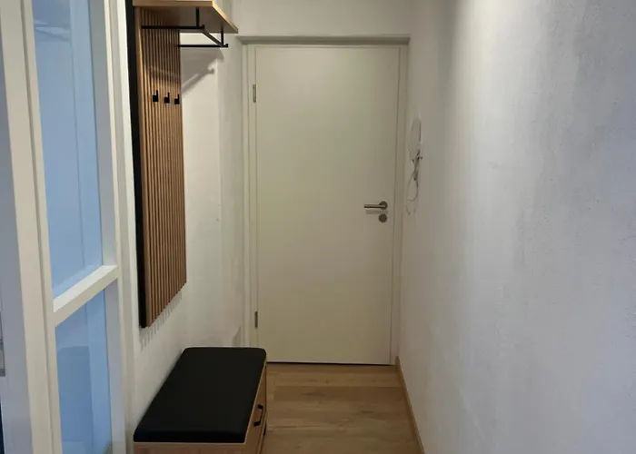 Und - Haus Budinger Alf