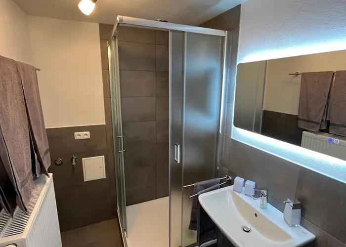 Und - Haus Budinger 4* Alf