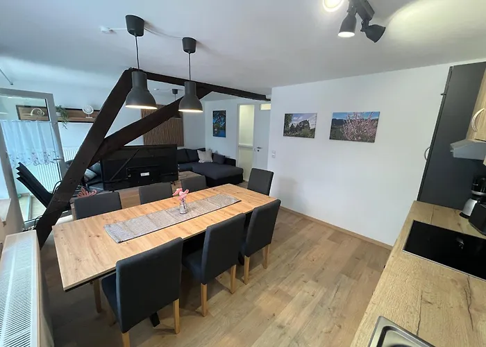 Und - Haus Budinger Gasthuis