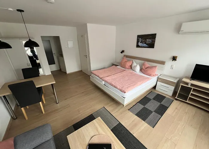 Konukevi Und - Haus Budinger Alf