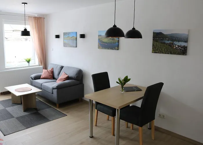 Und - Haus Budinger 4*