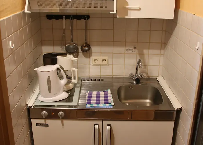 Und - Haus Budinger Alf